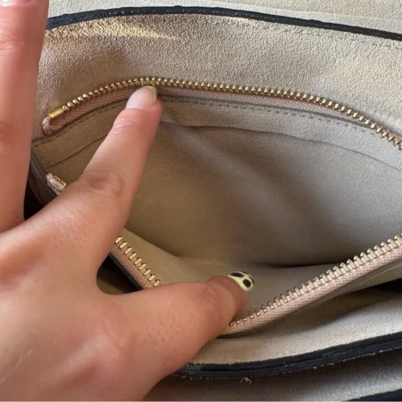 Authentic Chloe medium “Faye” Python Handbag - Picture 10 of 12